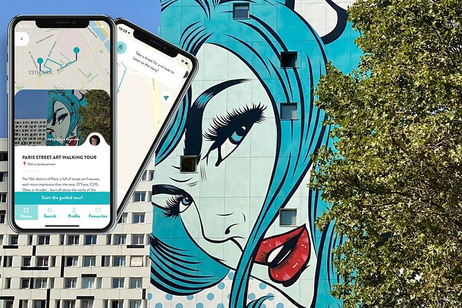 Paris Street Art, smartphone audioguided tour - Starting at Place d’Italie and the Paper Planes mural