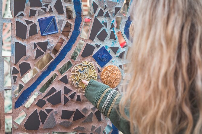 Philadelphia Murals and Street Art Tour with Magic Gardens - Bella Vista, Queen Village, and the feel of South Philly