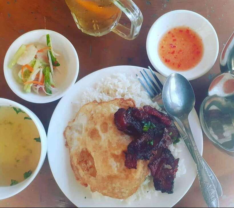 Phnom Penh | Food & Street Art Half Day Tour by Tuk Tuk - What the $55 price really includes
