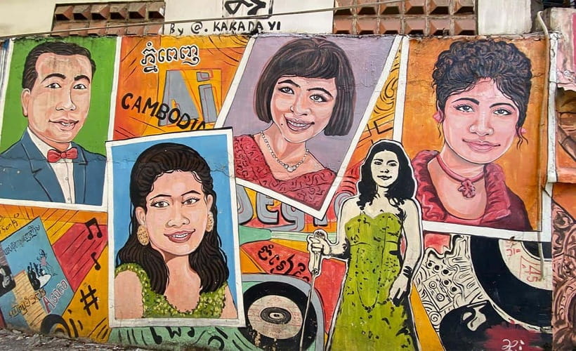 Phnom Penh: Street Art & Food Tour by Tuk-Tuk - Starting with Phnom Penh breakfast at Boeng Keng Kang Market
