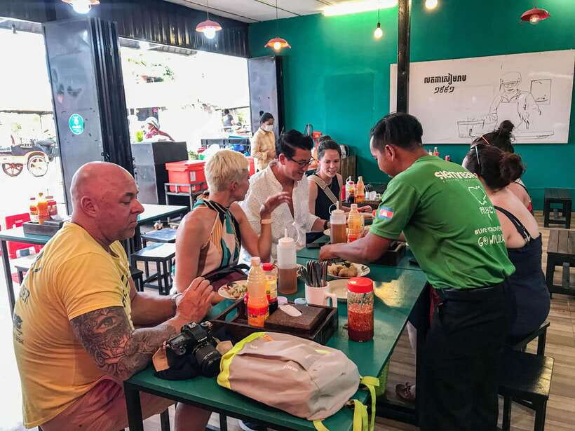 Phnom Penh: Street Art & Food Tour by Tuk-Tuk - Coffee, conversation, and the tuk-tuk rhythm