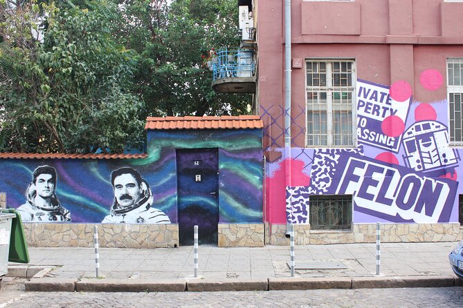 Private 2 Hours Sofia Street Art and Graffiti Tour - What the guides add to the walk