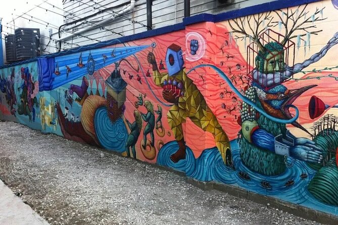 Private Art and Street Art Tour of New Orleans with Lunch - Magazine Street studios: one hour among working artists