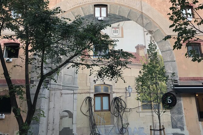 Private Belgrade Street Art and Adventures Walking Tour - Street Gallery and art in a narrow passage