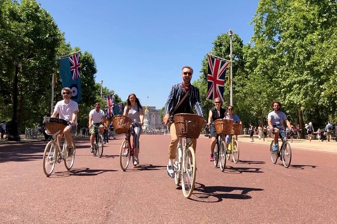 Private Royal London Bike Tour with pub & street art - Five things to know before you book