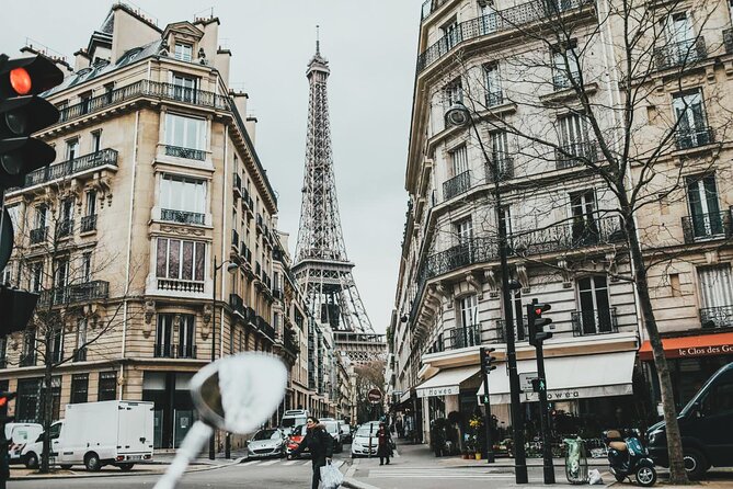 Private Street Art Tour in Paris with Local Expert - Rue Laurence Savart and Rue des Cascades