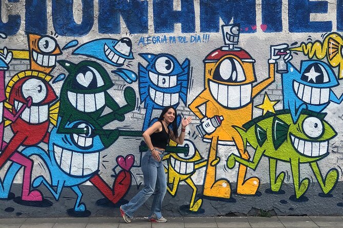 Private Street Art Tour in Rome - What the guide adds to the experience