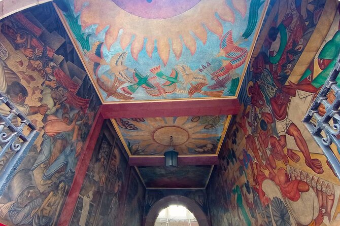 Private Street Food & Mural Art Tour in Mexico City - The House of Tiles and Everyday Splendor