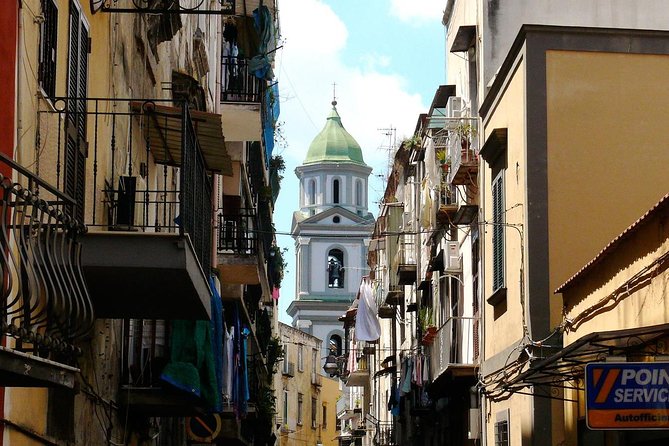 Rione Sanità Tour among Baroque, Revival, Street Art & Food - Fried pizza at Piazza Sanità