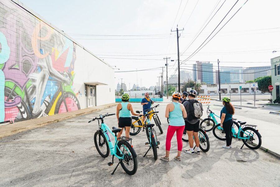 San Antonio: Murals & Hidden Gems E-Bike Tour - Key Points at a Glance
