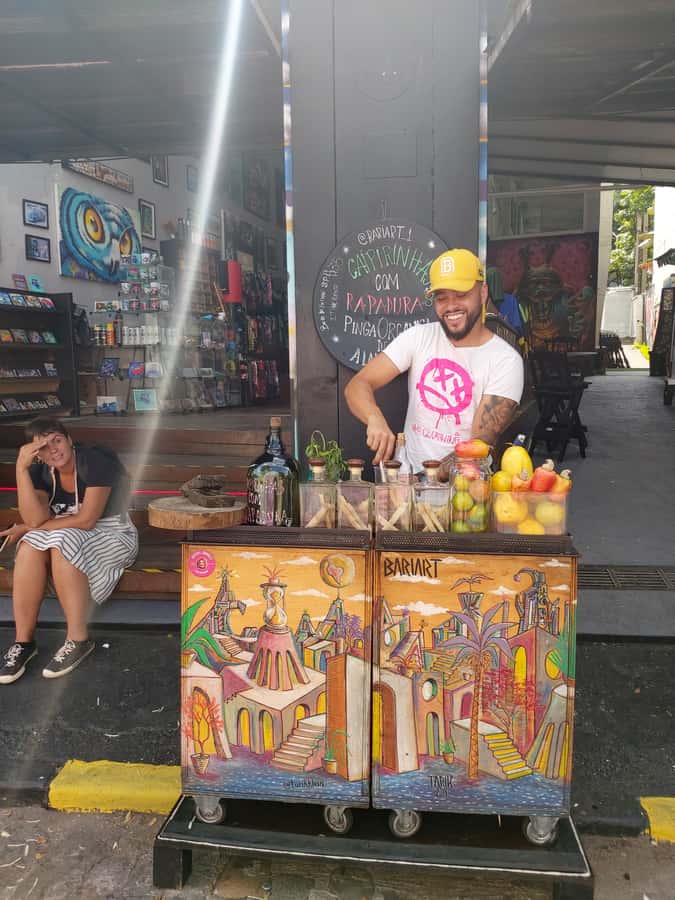 São Paulo: Bar and Street Art Crawl with Local Guide - The essential facts at a glance
