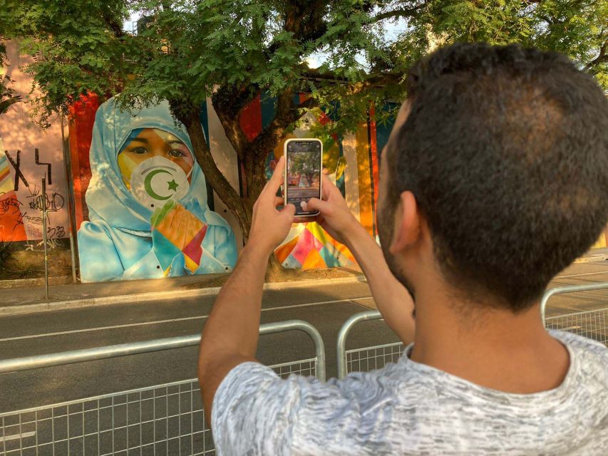 São Paulo: Street Art Bike Tour - Trianon Park and the short look at MASP