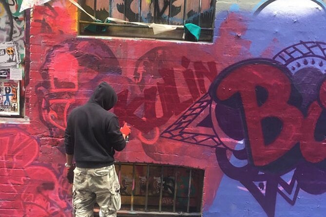 Self-Guided Street Art Tour in Melbourne with Fun Cryptic Clues - A music-themed lane with three places to pause