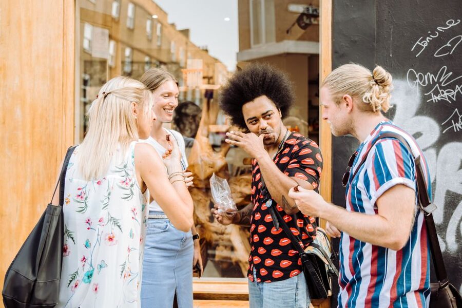 Shoreditch: Street Art & Hidden Gems with a Local Host - Independent galleries and lesser-known art