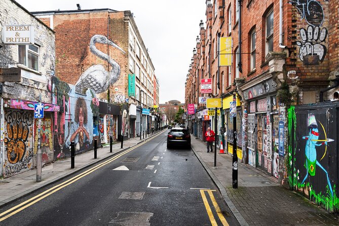 Shoreditch Street Art Tour London - Shoreditch: an art scene that keeps rewriting itself