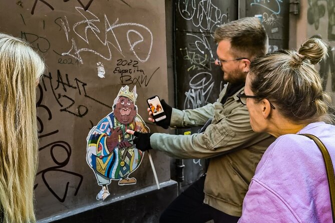 Street Art and Alternative Tour in Budapest - Seeing more than murals in District VII