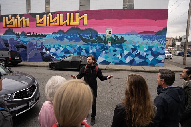 Street Art and Craft Beer 2 in 1 Walking Tour Vancouver - The guides shape the experience