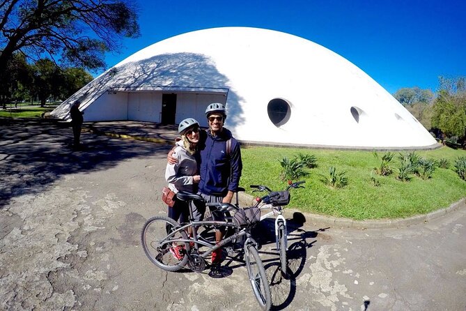 Street Art and Park Bike Tour - Minhocão, neighborhoods, and the city between attractions