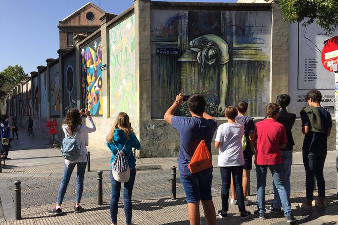 Street Art Guided Tour in Madrid - Esta es Una Plaza and the value of community space