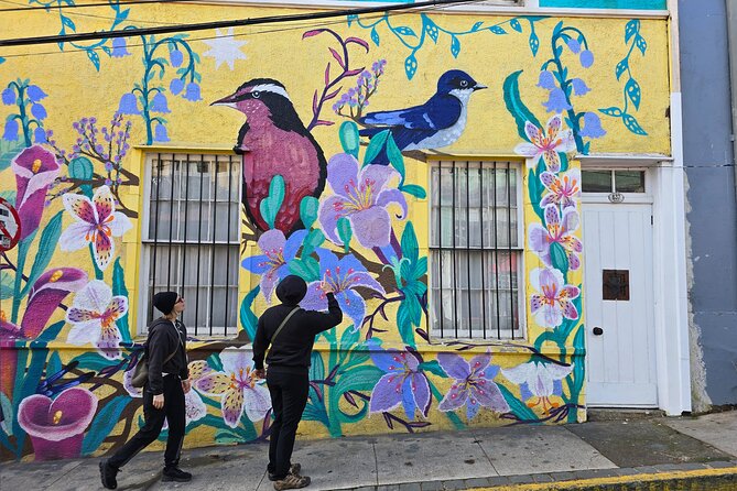 Street Art in Valparaiso and Wines in Casablanca from Santiago - Plaza Bismark offers a short but useful pause