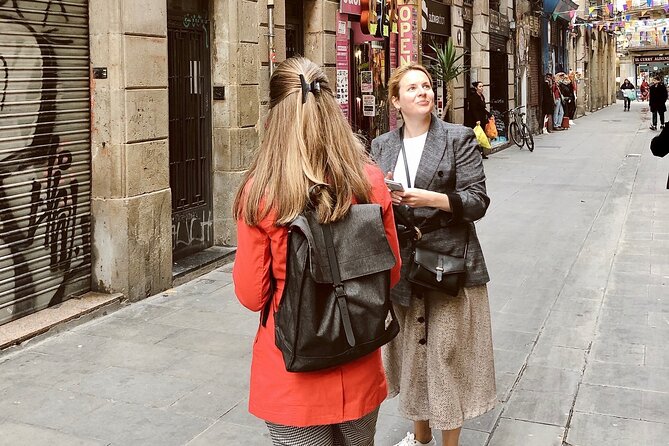 Street Art, Sculptures & Crime Stories Walking Tour – Barcelona - El Born finishes with optical tricks and dark tales