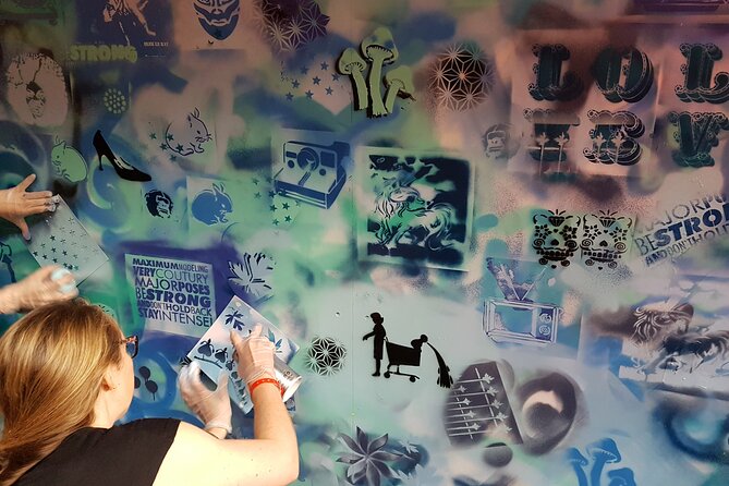 Street Art Tour and Spray Painting Workshop in London - Timing, Meeting Point, and Weather Tips