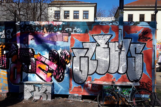 Street Art Tour Dresden Neustadt - English ability and group language