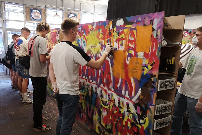 Street Art Walking Tour and Workshop in London - What the guide adds to the walk