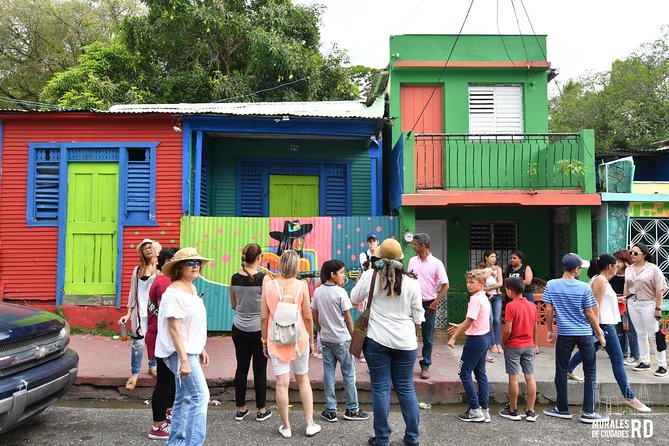 Street art walking tour in Santiago (art walk) - Key points to know before you book