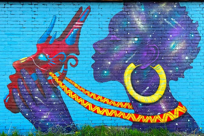 Street Art Walking Tour, private local Dutch guide - Key points to know before booking