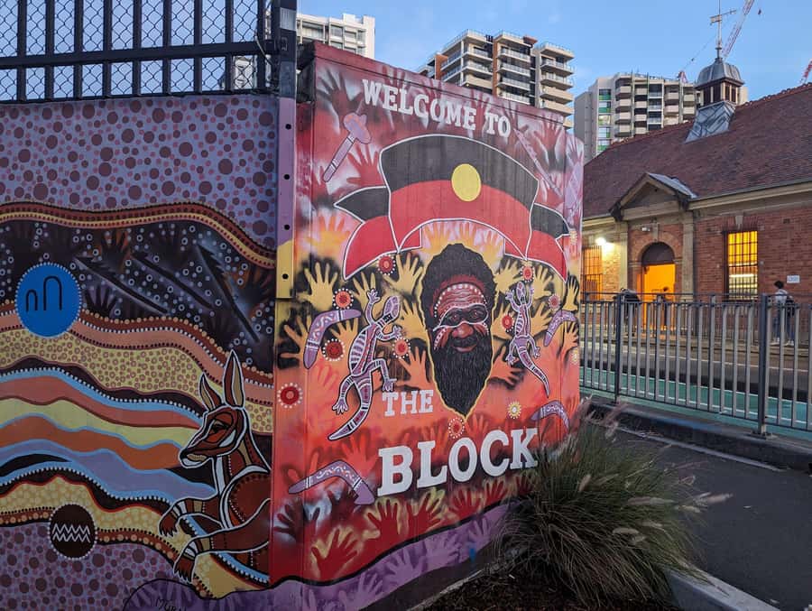 Sydney: Street Art & Small Bar Tour with Complimentary Drink - The value of the $46 price