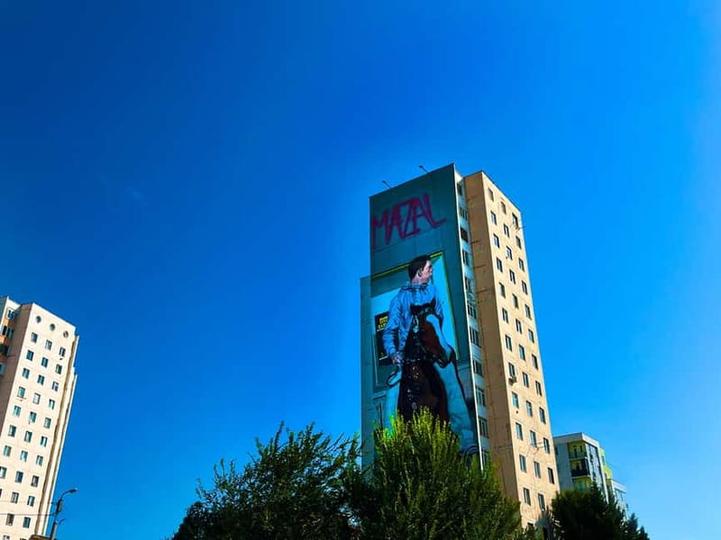 Tbilisi: 100+ Graffiti & Murals, Street Art Guided Tour - A look at artists, children, and local culture