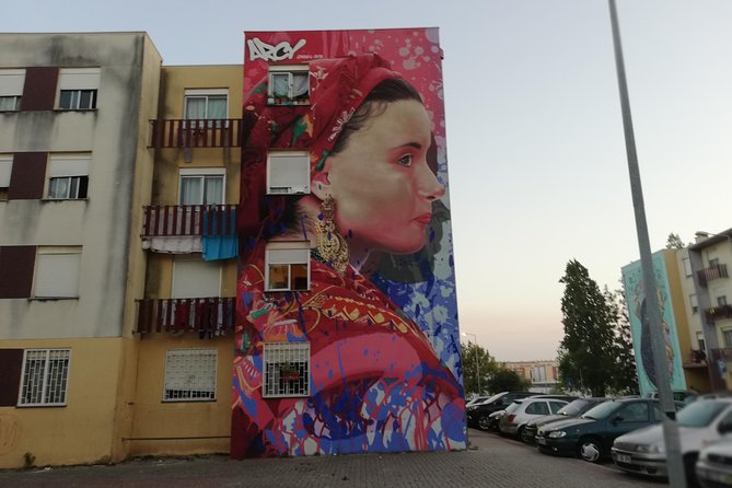 The Real Lisbon Street Art Private Guided Tour by Minivan - What the private minivan adds