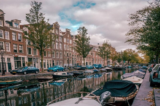 Urban Adventures Amsterdam Bike Tour, Graffiti and Magnet Fishing - Key points at a glance