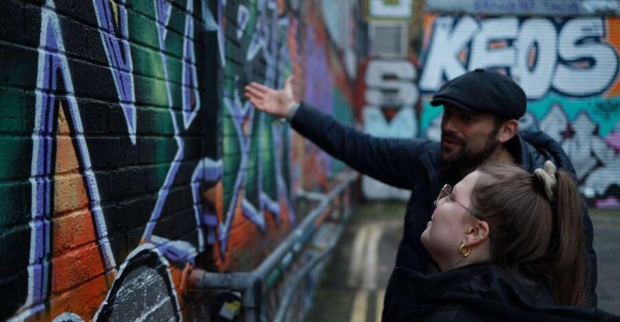 Urban Canvas: Exploring Shoreditch's Vibrant Street Art - Shoreditch: Art That Changes With the Street
