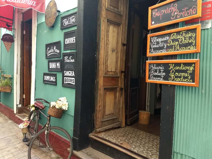Valparaiso: Street Art, Funiculars and Port City Tour - Paseo Atkinson and Valparaíso’s European influences