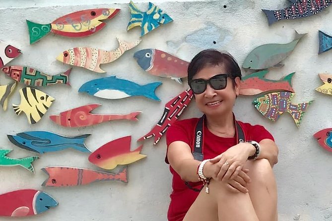 Visiting Tam Thanh mural village - Mother Thu monument - Tam Ky food: two or three local specialties