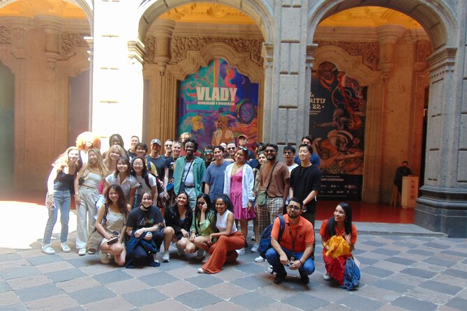 Walking Tour - Impressive murals in Historical Center of Mexico City - Who will get the most from this tour