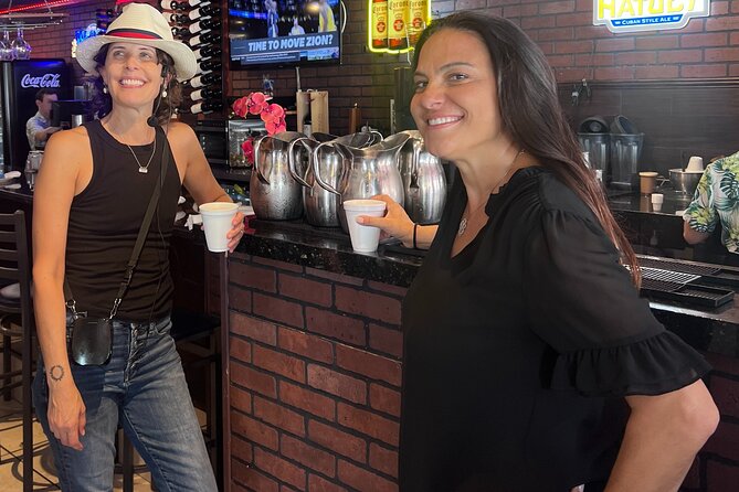 Wynwood Walking & More - Food-Graffiti Art Tour - How the two-and-a-half-hour pace feels