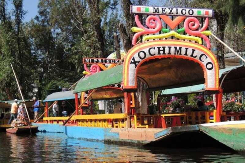 Xochimilco floating gardens, Coyoacan and UNAM murals - The Azteca Stadium stop is only panoramic
