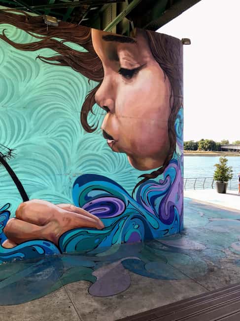 Your Own Belgrade: Street Art and Hidden Gems Walking Tour - Murals with a story behind them